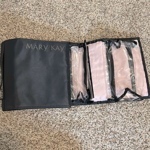 NWT Mary Kay Roll-Up Bag
